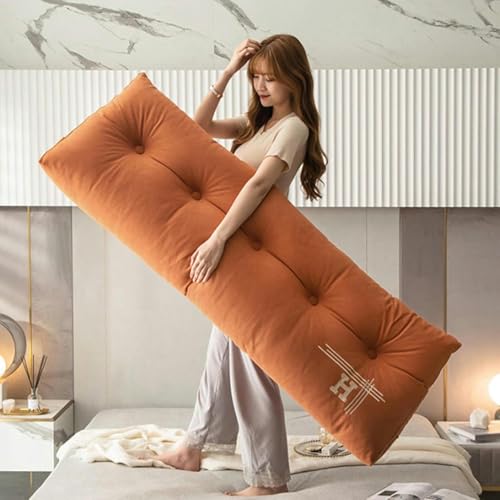 Coussin de lecture triangulaire idéal pour lire confortablement dans votre lit