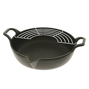 Iwachu Cast Iron Tempura and Deep-Fry Pan with Wire Rack, 2 quart, Black