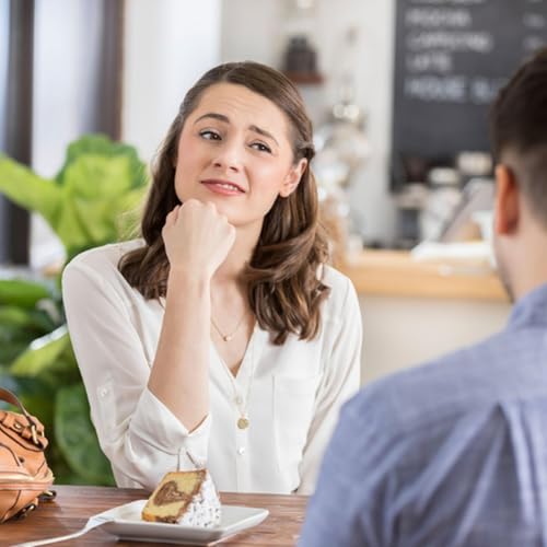 Il emm&egrave;ne sa conjointe au PIRE ENDROIT pour la St-Valentin...