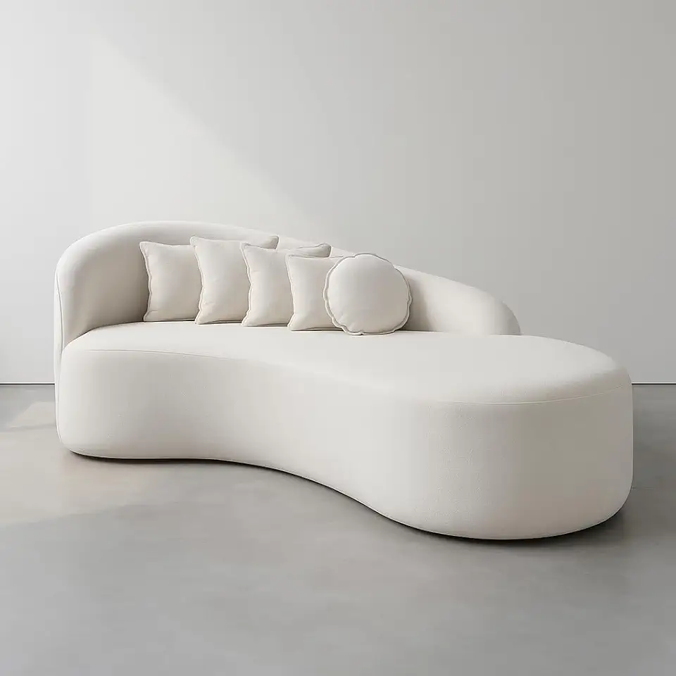 Sofá Orgânico Curvo Meia Lua Luxuoso em Tecido Bouclê com Almofadas Ideal para Salas de estar Minimalistas, Recepçoes, Cafés