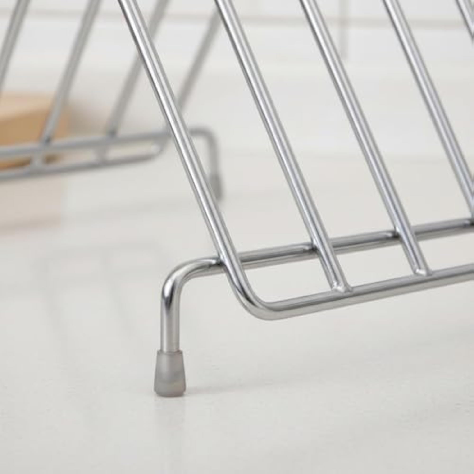 Rust-Resistant 6 Slot Chopping Board Stand Heavy Duty
