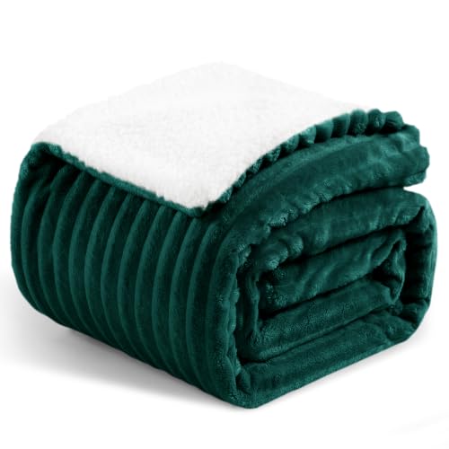 Aisbo Dicke Cord Sherpa Decke Dunkelgrün - Warme Kuscheldecke Flauschig 130x150 cm Winter Plüsch Kuscheldecken als Sofadecke Couchdecke… – Ansicht 1