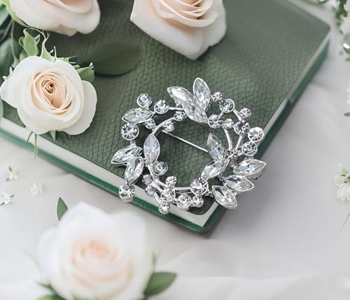 Image of Gyn&Joy Clear Crystal Rhinestone Floral Wreath Pin Brooch BZ005