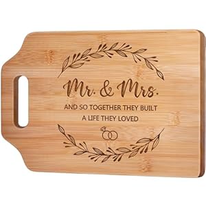Wedding Gifts for Couple 2025, Mr and Mrs Wedding Cutting Board, Engagement Bridal Shower Marriage Gifts for Newlyweds, Couples, Bride to Be