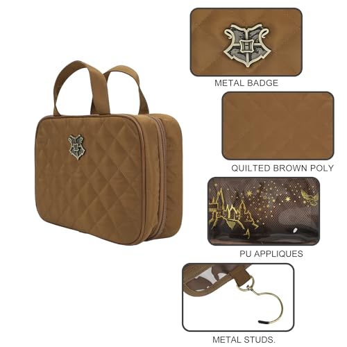 Bioworld Harry Potter Hogwarts Quilted Hanging Adult Toiletry Bag3