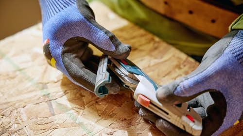 Image of BOSCH H11-13000-1 Retractable Utility Knife | Optimal Cutting Performance, Cushioned Slide Button, Integrated Blade Storage - Includes 3 Blades