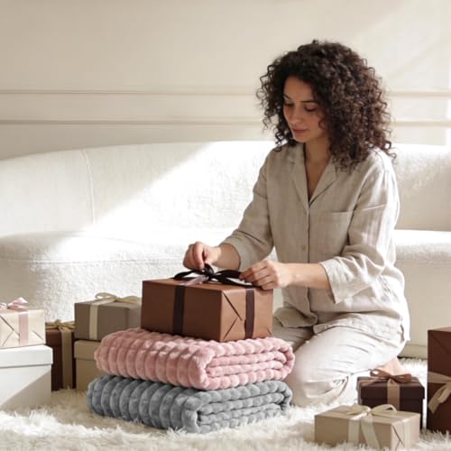 Image of BEDELITE Grey Checked Fleece King Size Throw Blankets for Bed, 108x90 Inch