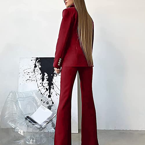 Ensemble tailleur chic pour vos réunions et soirées pro