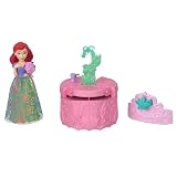 Mattel Księżniczka Disneya Royal Color Reveal Seria Kwiatowe przyjęcie Mała lalka Asortyment lalek z 6 niespodziankami, w tym z pachnącym pierścionkiem i 4 akcesoriami HRN63