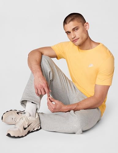 Image of Nike Men's Sportswear Club T-Shirt
