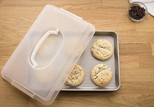 USA Pan Bakeware Nonstick Jelly Roll Pan With Lid