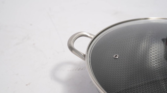 Wok de acero inoxidable de 13.4 pulgadas con tapa y superficie antiadherente miniatura 7