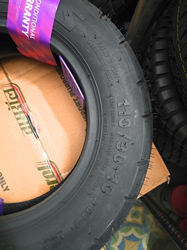 Image of 110 /90-10 61J TUBELESS SCOOTER TYRE