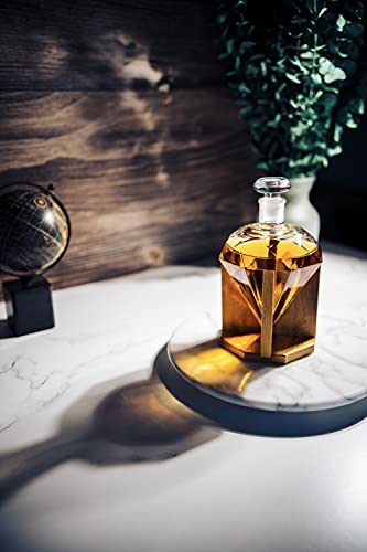 The Wine Savant UNKNOWN Diamond Decanter For Whiskey thumb #4