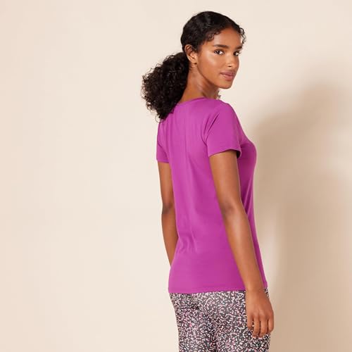 Image of Amazon Essentials Women's Active Quick Dry Tech Stretch Short-Sleeve V-Neck T-Shirt (Available in Plus Size), Pack of 2