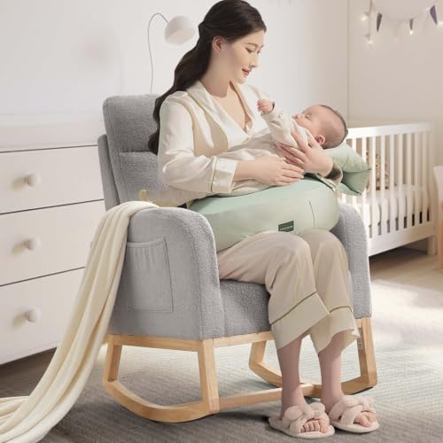Plush Fleece Glider with Storage