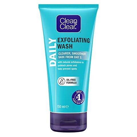 Clean & Clear Exfoliating Oil Free Daily Wash, 150ml Cover