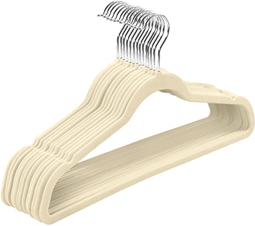 Utopia Home Premium Samt-Kleiderbügel, 20 Stück, rutschfeste und langlebige Kleiderbügel, elfenbeinfarbene Kleiderbügel mit 360 Grad drehbarem Haken, robuste Kleiderbügel Cover