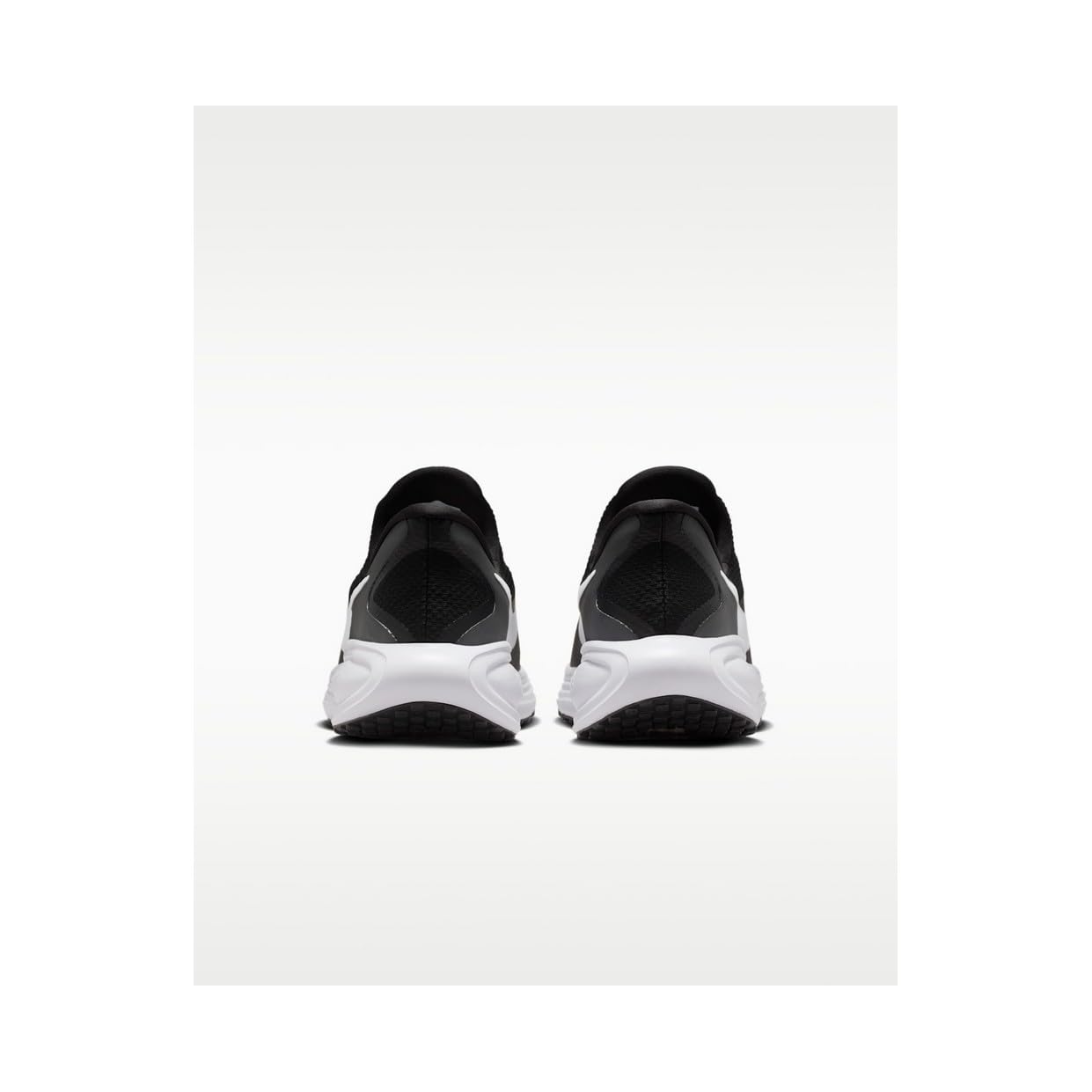 Nike Revolution 8 Easyon Scarpe da corsaUomo