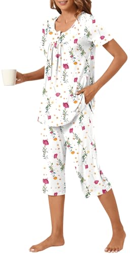 Image of Womens Summer Pajama Sets 2 Piece Short Sleeve Top and Capri Pants Plus Size Ladies Lounge Pjs Sets with Pockets