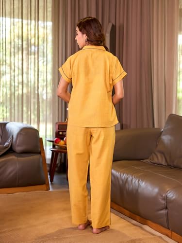 Image of Banno's Swagger | Women's Mini Checks Printed Cotton Night Suit | Night Suit Set | Nightwear | Pajama Set