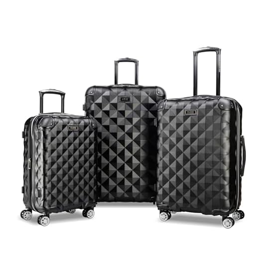 What category for luggage on craigslist Kenneth Cole 3-Piece Hardside Luggage Set