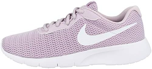 nike tanjun iced lilac