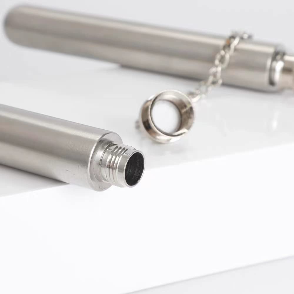 Flasques en acier inoxydable originales, l'idée cadeau avec porte-clés