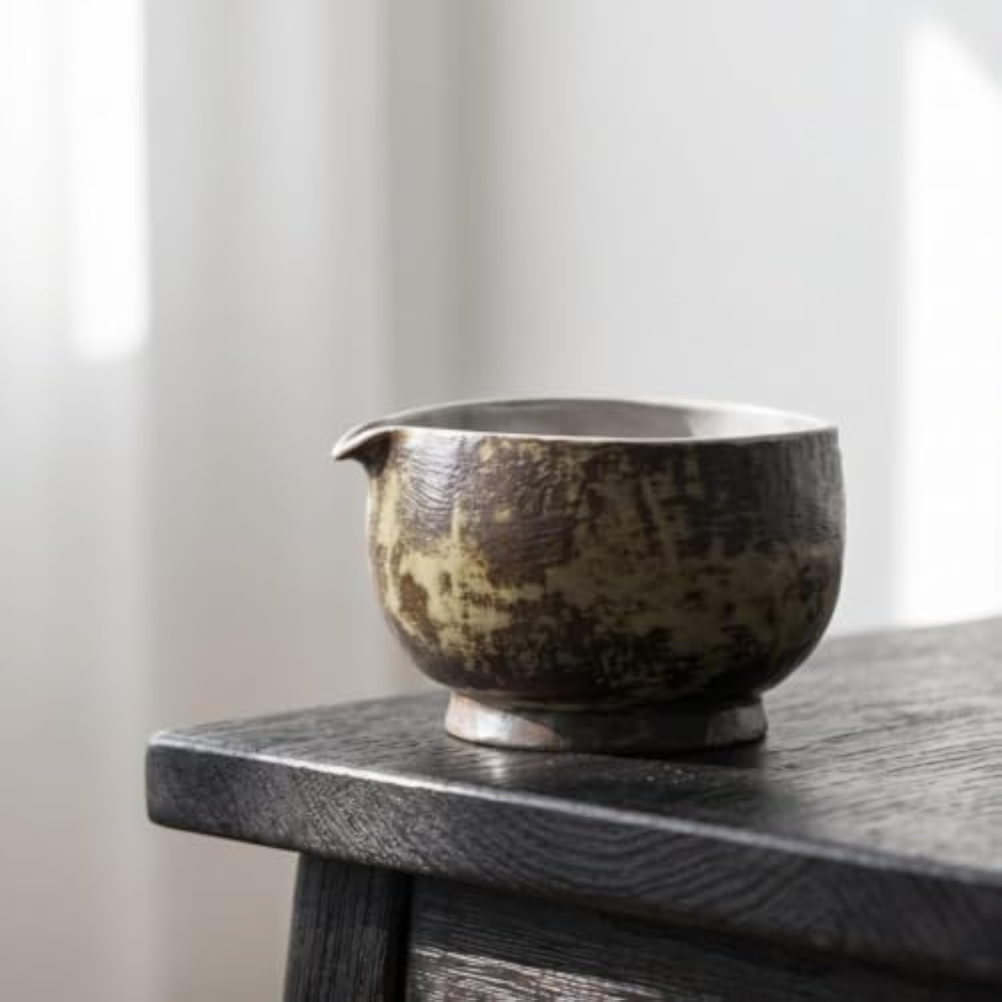 Ceramic Matcha Bowl with Spout, Rustic Pottery Matcha Bowl