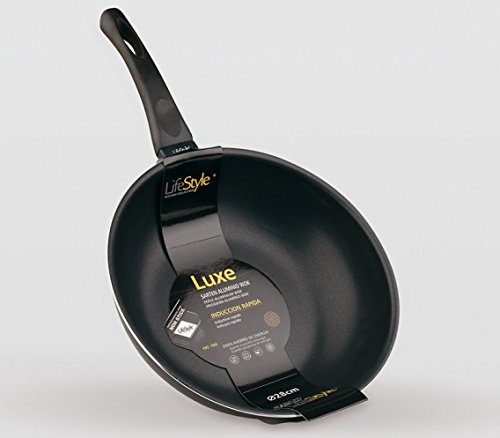 Lifestyle - Wok Aluminio Inducción Luxe 24 Cm