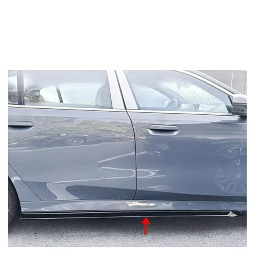 Faldones laterales coche para lucir un perfil radical y urbano en tu G60 2024 4