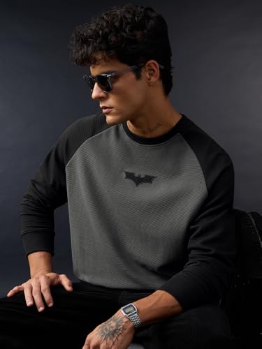 Image of The Souled Store Batman: Darkness Men and Boys Long Sleeves Round Neck Charcoal Grey Colour-Block Superhero Emblem Casual Lightweight Streetwear Trendy Full Sleeve T-Shirts