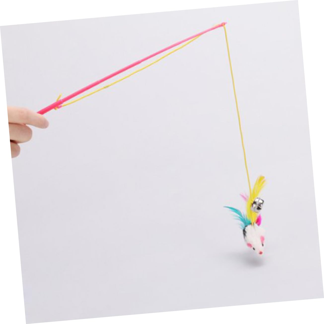 Canne à Pêche pour Chat Interactive Souris en Poils de Lapin et Clochette | Tige Suspendue à Corde Élastique, Tige en Plastique, Jeu pour Chaton Intérieur Couleur Aléatoire