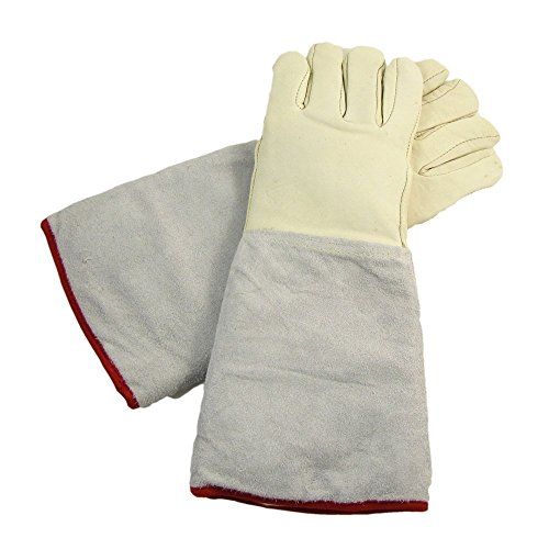 Een paar 36cm lange cryogene LNG vloeibare stikstofbehandeling beschermende handschoen