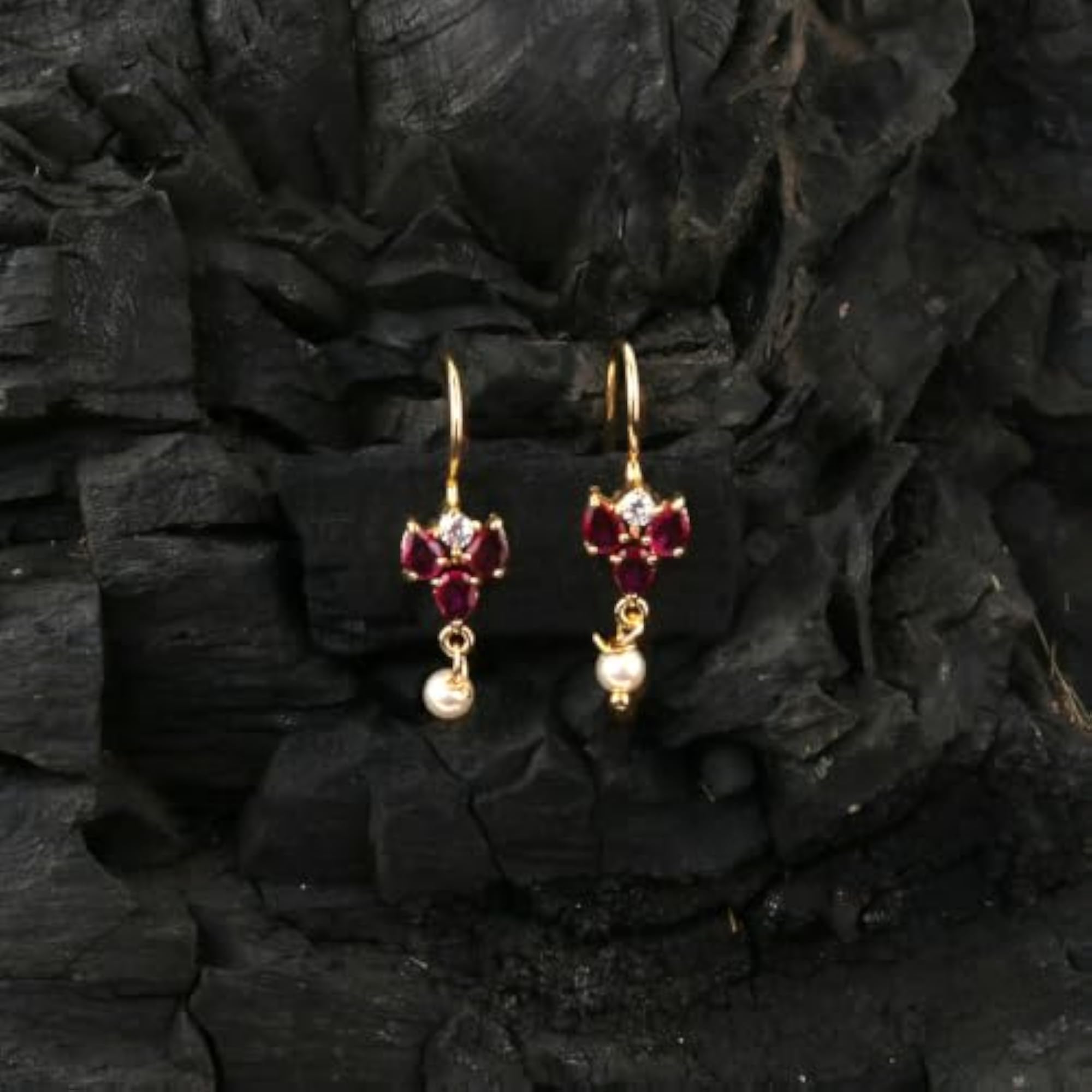Art Jewellery Flower Shape Bugadi with Studded Pink Stone