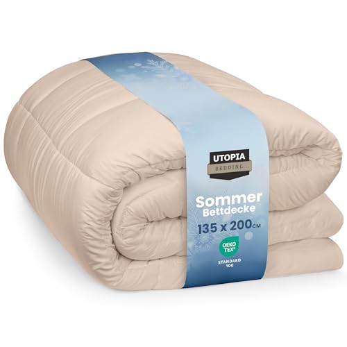 Utopia Bedding Bettdecke 135 x 200 cm, Ganzjahres-Bettdecke, Leichte Bettdecke mit Polyesterfüllung, Mikrofaser Schlafdecke (Beige)