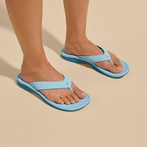 Image of OLUKAI Ohana Women's Sandals, Water Resistant Flip Flops with Arch Support, Lightweight Comfort for Beach & Travel, Enhanced Traction for Wet Surfaces