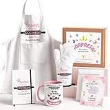 Kembilove® Pack Regalo Mamá Personalizado con Nombre – Kit Mamá Cocinera con Taza, Delantal, Manopla y Recetario – Regalo Original para Madre, Día de la Madre, Cumpleaños – Caja Regalo