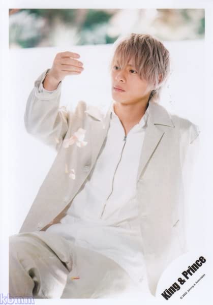 Amazon.co.jp: King & Prince 公式 生 写真 （平野紫耀）KP01679