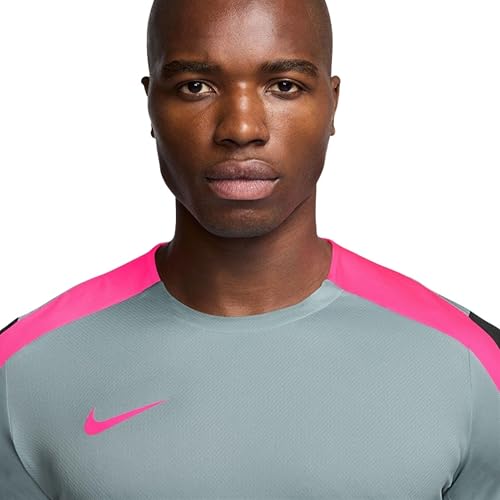 Image of Nike Mens Cotton Blend Color Block Regular Fit T-Shirt