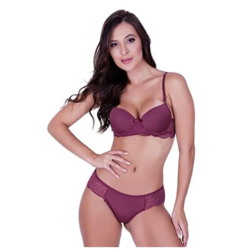 Conjunto de Lingerie Sutiã com Bojo e Calcinha de Renda Terra e Mar Tamanho:M;Cor:Natural;Genero:Mulher