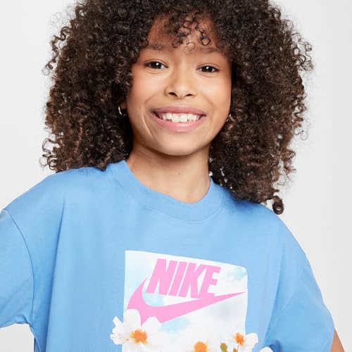 Nike Sportswear Big Kids' (Girls') T-Shirt (Blue Beyond, HM6311-410)3