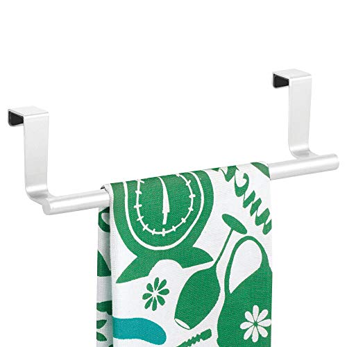 mDesign Barra para colgar paños de cocina – Colgador de cocina para las puertas de los armarios – Toallero de baño de metal – blanco mate