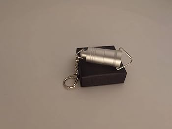 YNOT マグネティック キー　Magnetic key chain key YNOT Slim Magnetic Key Chain | Sleek, Secure, Auto-locating