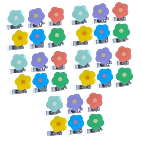 Porte-badges rétractables fleur pour égayer la blouse des soignants et étudiants