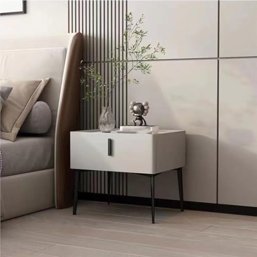 Table de chevet pour chambre résolvant le manque de rangement avec style moderne