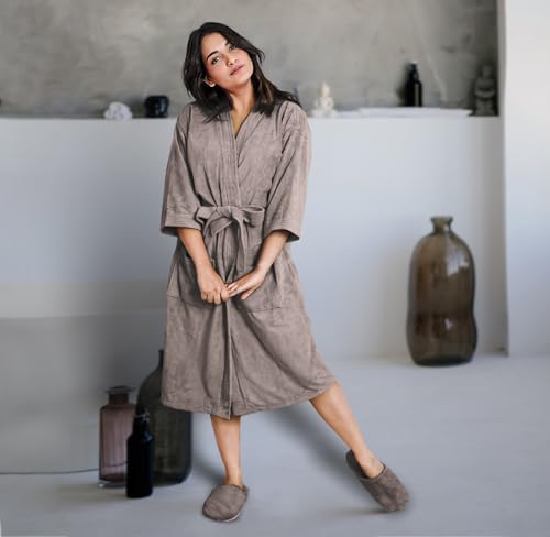 Image of Sassoon Venir Microfiber Bathrobe with Slippers for Men & Women, Unisex Luxury Bathrobe Towel, Spa Robe Combed (Pack of 1) - Sandstone Color