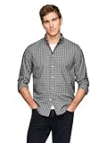 Lässige Button-Down-Shirts für Herren: Tommy Hilfiger Button-Down-Shirts für Herren sind aus hochwertiger Bio-Baumwolle gefertigt und haben einen detaillierten Button-Down-Kragen in einfarbigen Farben, Gingham, geriffelt, Karo und Flanell. Bequem und natürlich atmungsaktiv.
