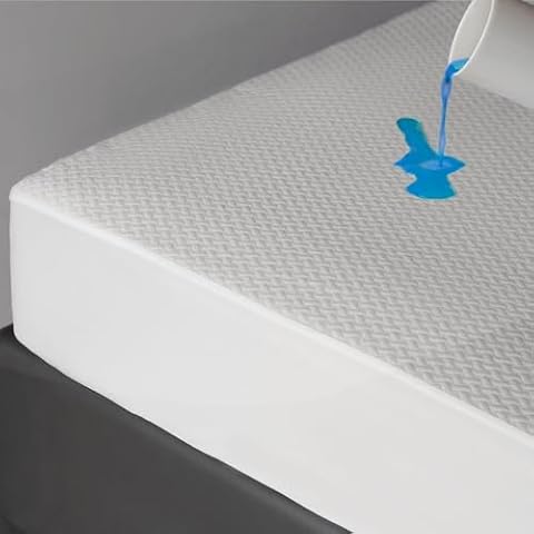 MAXICOZY Twin Waterproof Bamboo Mattress Protector Cover