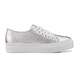 Zeitloses Design für legere Freizeit-Looks: Die entspannten Sneakers aus robusten Canvas sind die idealen Alltagsbegleiter